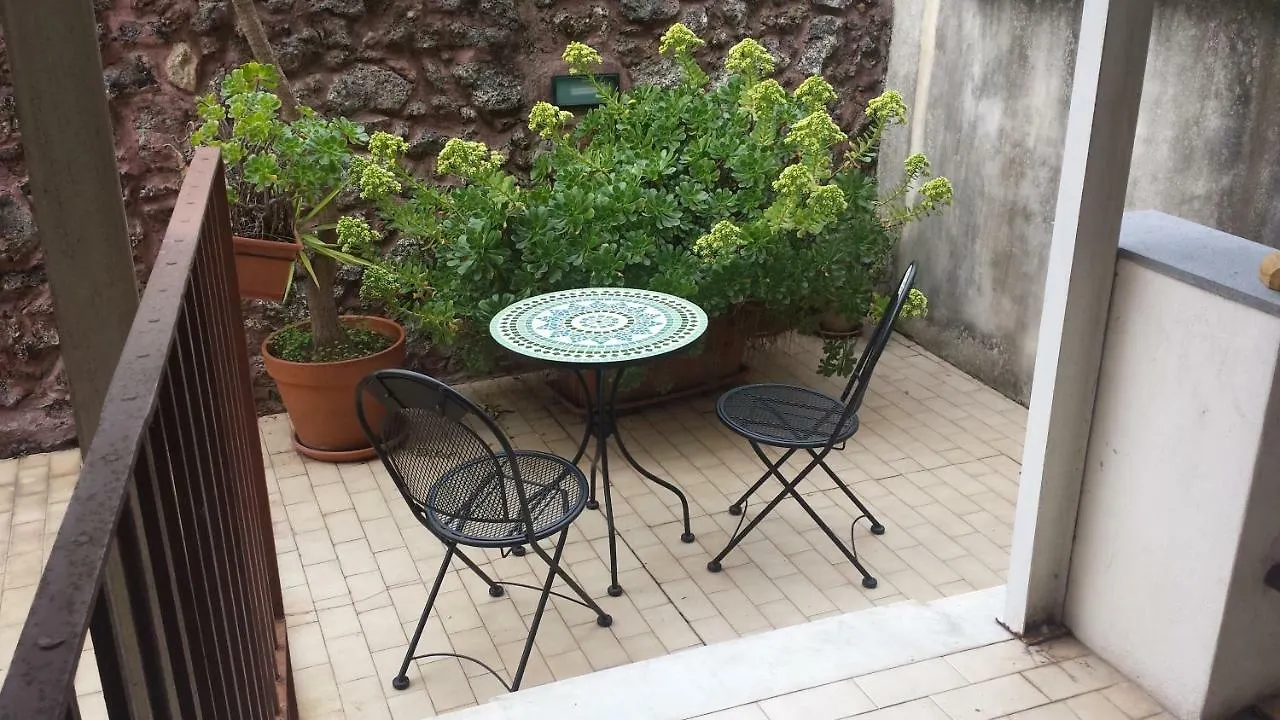 Casa Giuffrida Villa Catania 0*,