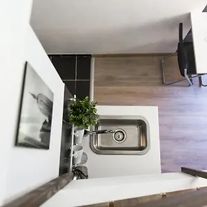 https://central-budget-lofts.inbudapesthotels.com